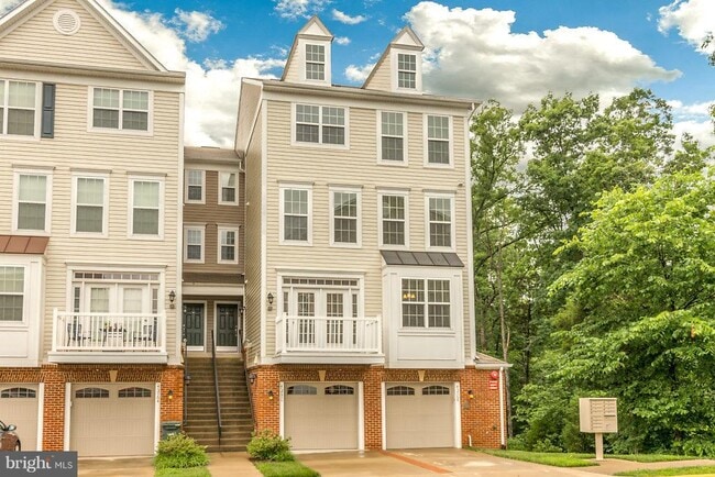 Building Photo - 45770 Winding Branch Terrace