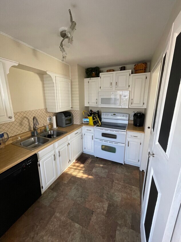 Kitchen will have new flooring and stainless appliances - 3806 Byram Ave