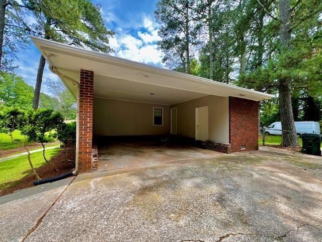 Building Photo - 353 Harmony Grove Rd
