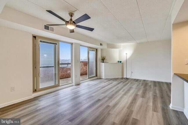 Building Photo - 7317 Eden Brook Dr