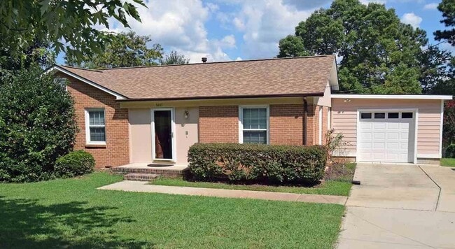 Front - 5603 Pelham Rd (Durham, NC) House