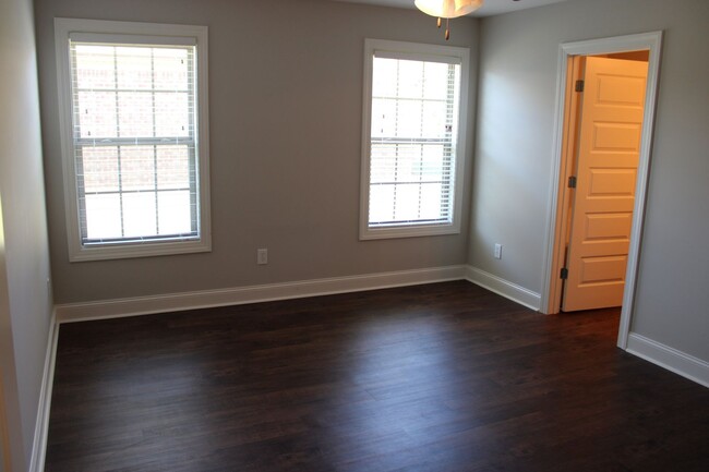 Building Photo - Brookhill Terrace Athens City Schools