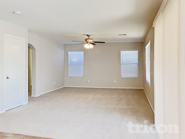 Foto del edificio - 42026 Colby Dr