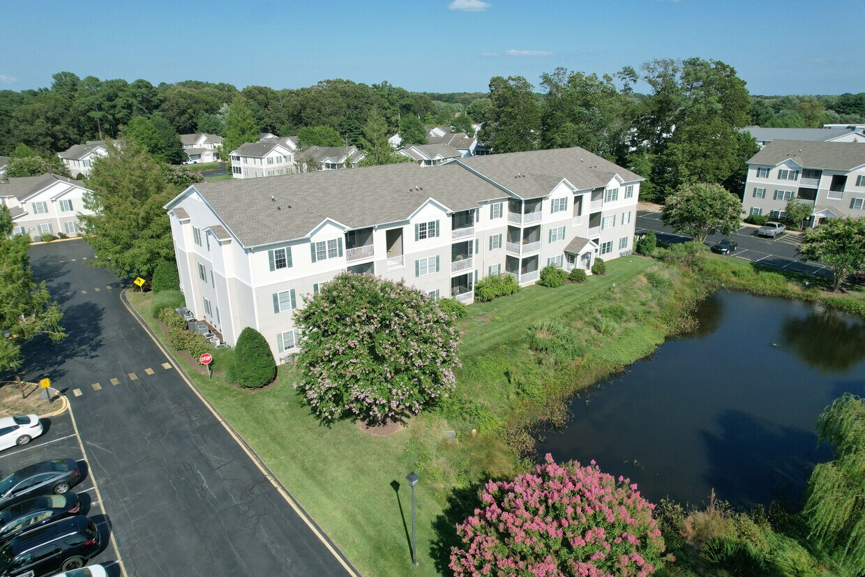 300 Pebble Dr Unit 308, Rehoboth Beach, DE 19971 Condo for Rent in