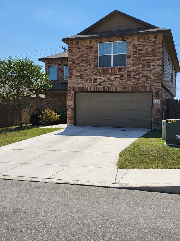 Primary Photo - Gorgeous Home in Dove Canyon