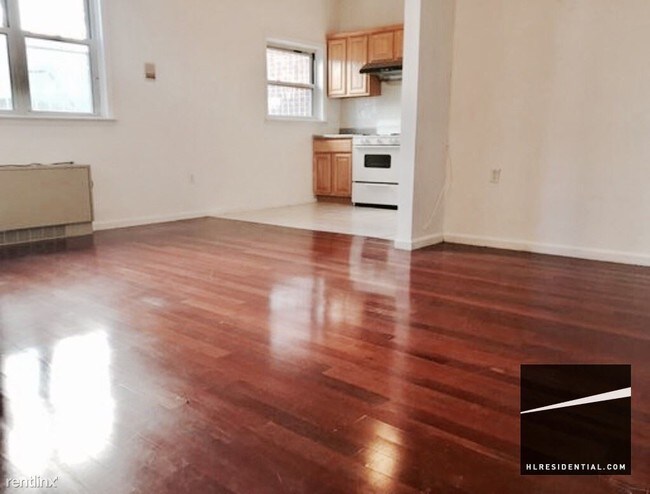 Foto del edificio - 2702 Astoria Blvd