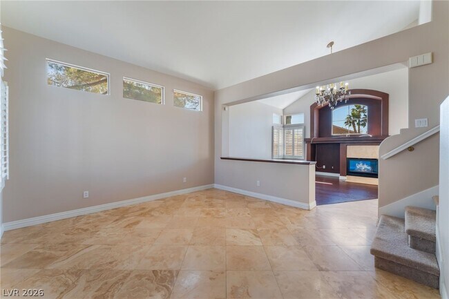 Foto del edificio - 10401 Horseback Ridge Ave