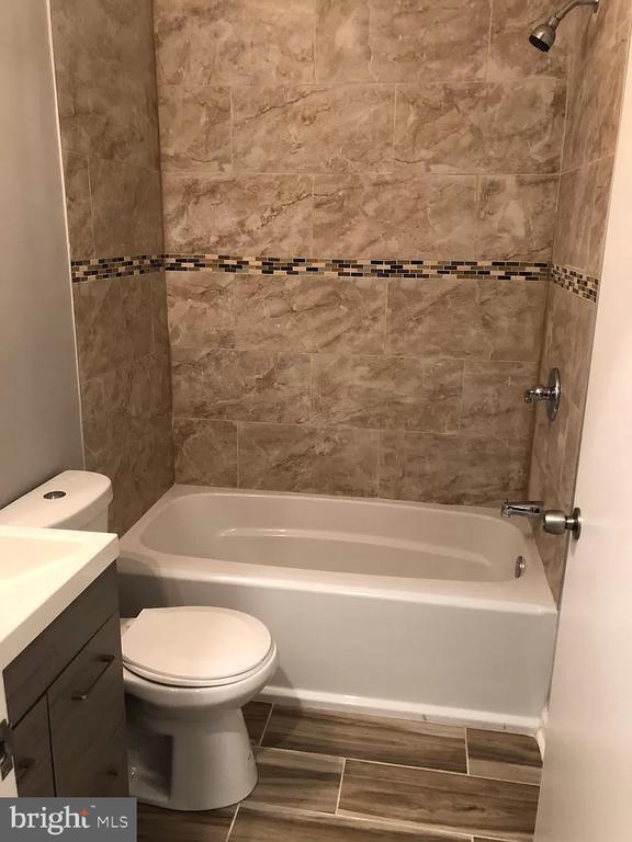 145 E Duval St, Philadelphia, PA 19144 Room for Rent in Philadelphia