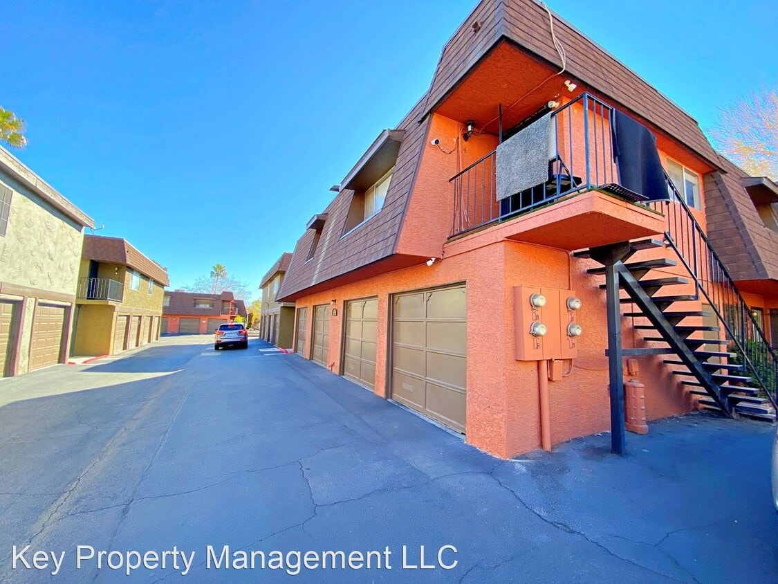 2 br, 1 bath House 4694 Monterey Cir 4 House Rental in Las Vegas