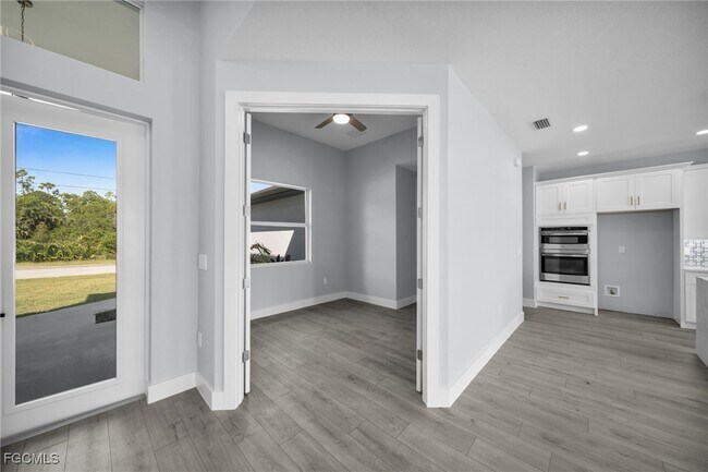 Foto del edificio - 3311 Andalusia Blvd