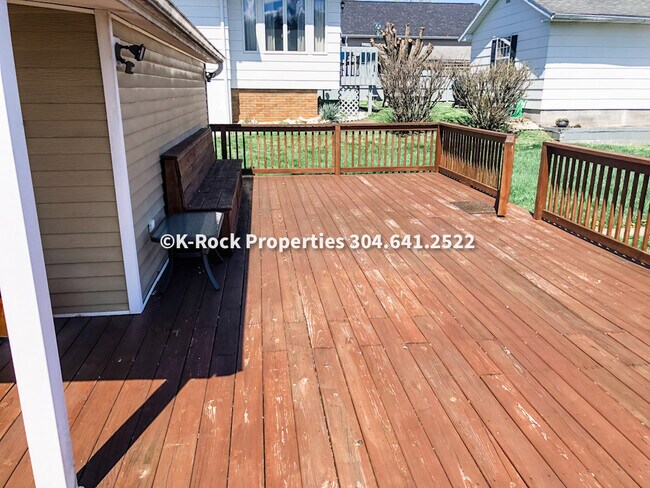 terraza trasera - 318 Johnson Ave