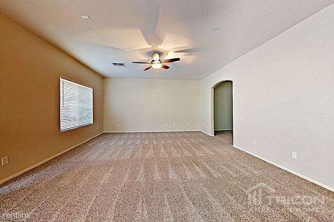 Building Photo - 23664 W Pecan Rd