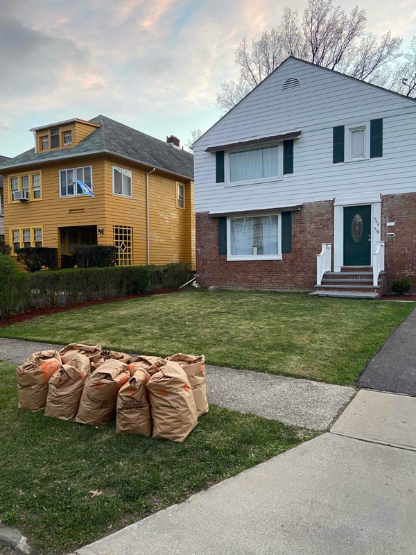 Photo - 950 Helmsdale Rd Apartment
