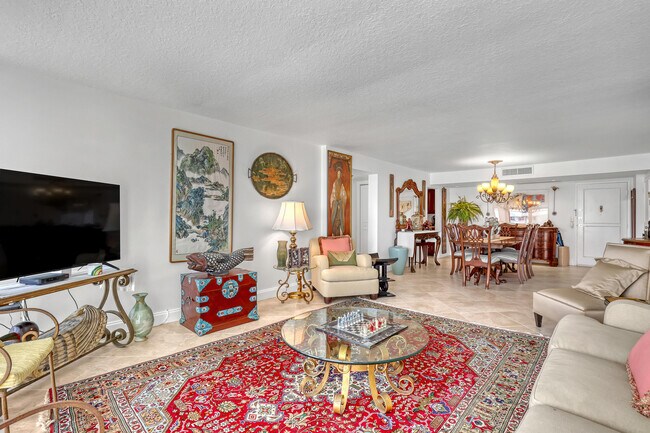 Foto del edificio - 3546 S Ocean Blvd