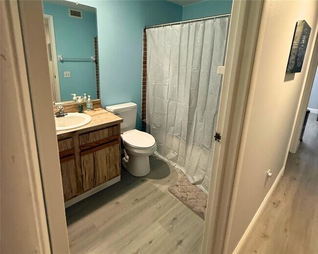 Foto del edificio - 22291 Westchester Blvd