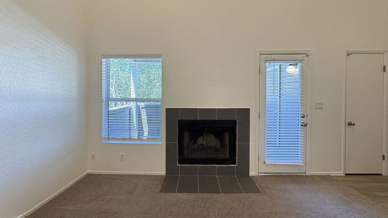 Photo - Woodcrest Apartments