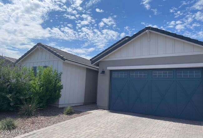 Foto del edificio - 22547 E Quintero Rd