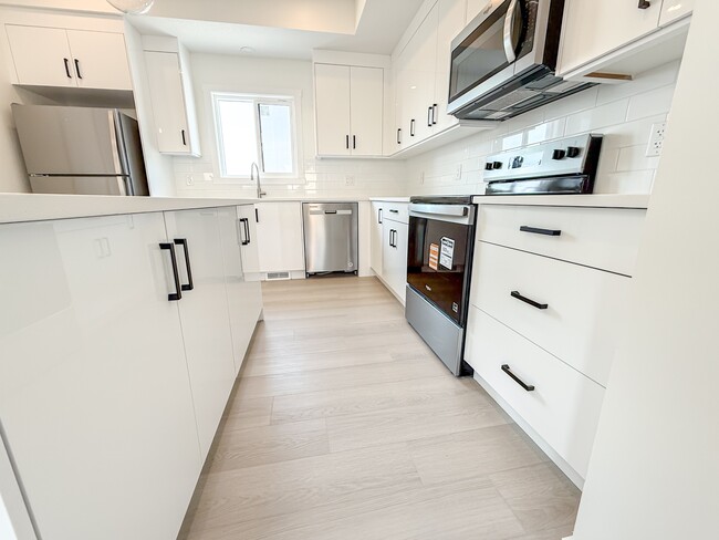 Building Photo - 273 Sage Hill Cir NW