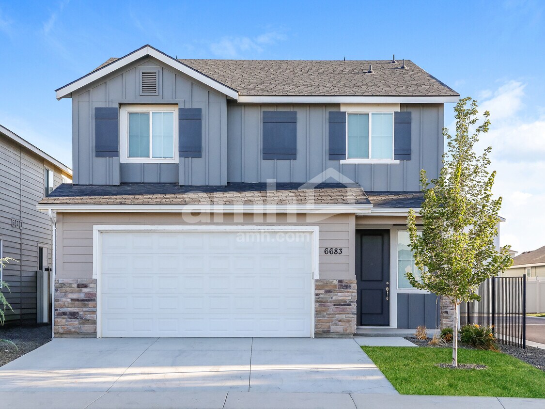 Foto principal - 6683 W Achievement St