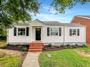 Building Photo - 4724 Wistar Rd