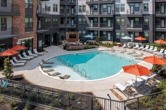 Building Photo - Alta Lofts on the Levee