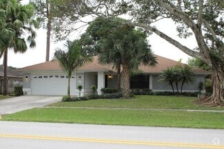 Building Photo - 13880 Paddock Dr