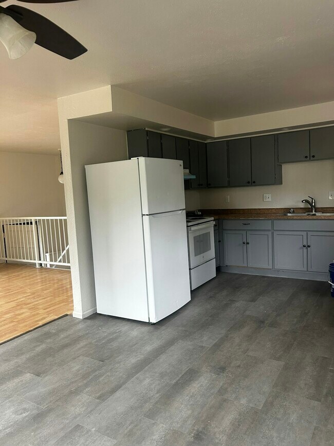 Photo - 9052 W Washburn Pl Townhome