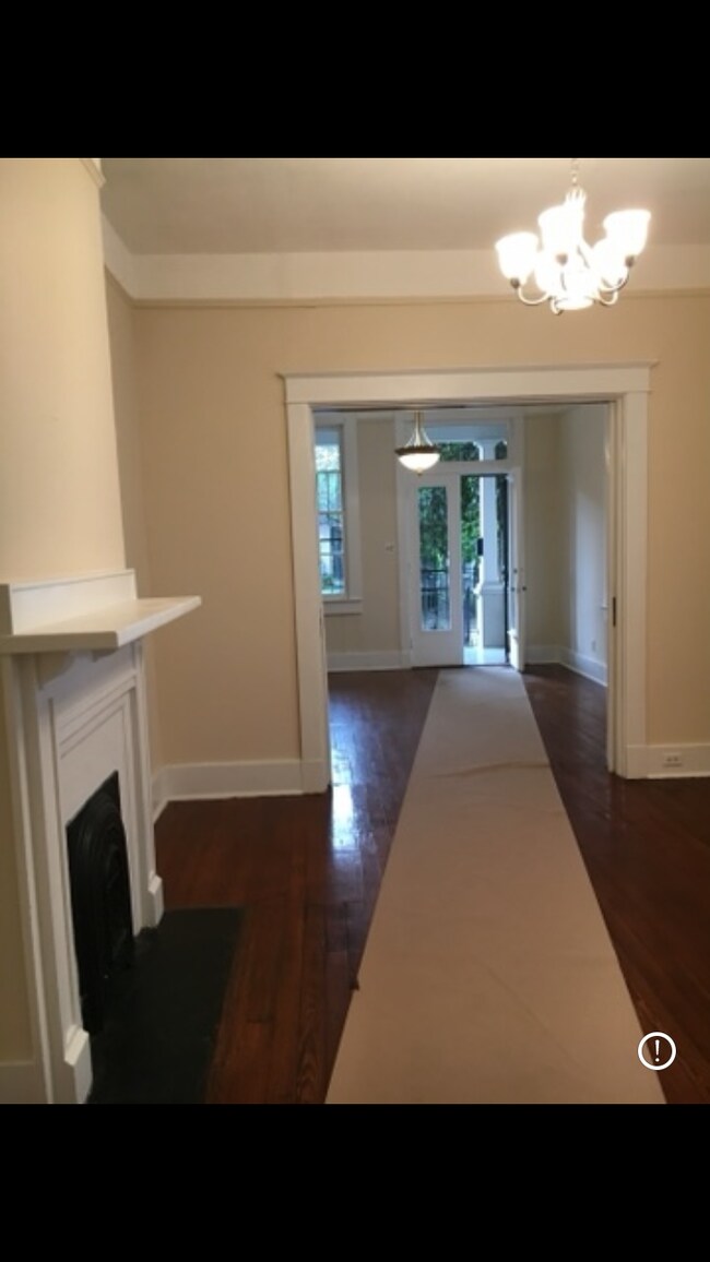 Foto del edificio - 8208 Plum St