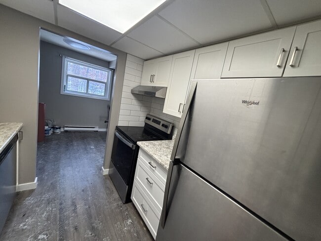 Building Photo - 499 Albert St