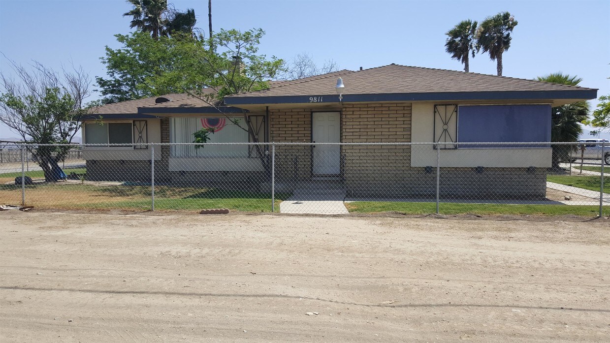 Primary Photo - 9811 Ontario Ranch Rd