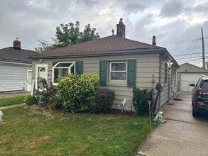 Building Photo - 13199 Irene St