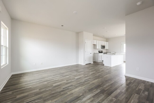 Foto del edificio - Brand New Townhome | 3 BR/2.5BA | 1-Car Garage | Near Downtown Mooresville
