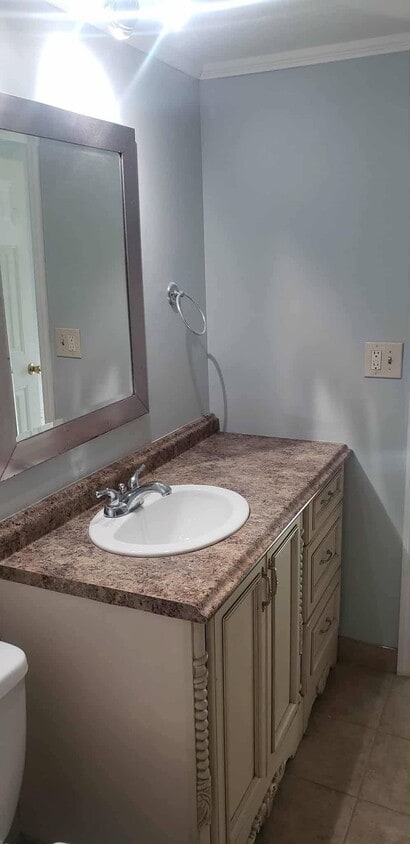 Foto del edificio - 5776 Leete Rd