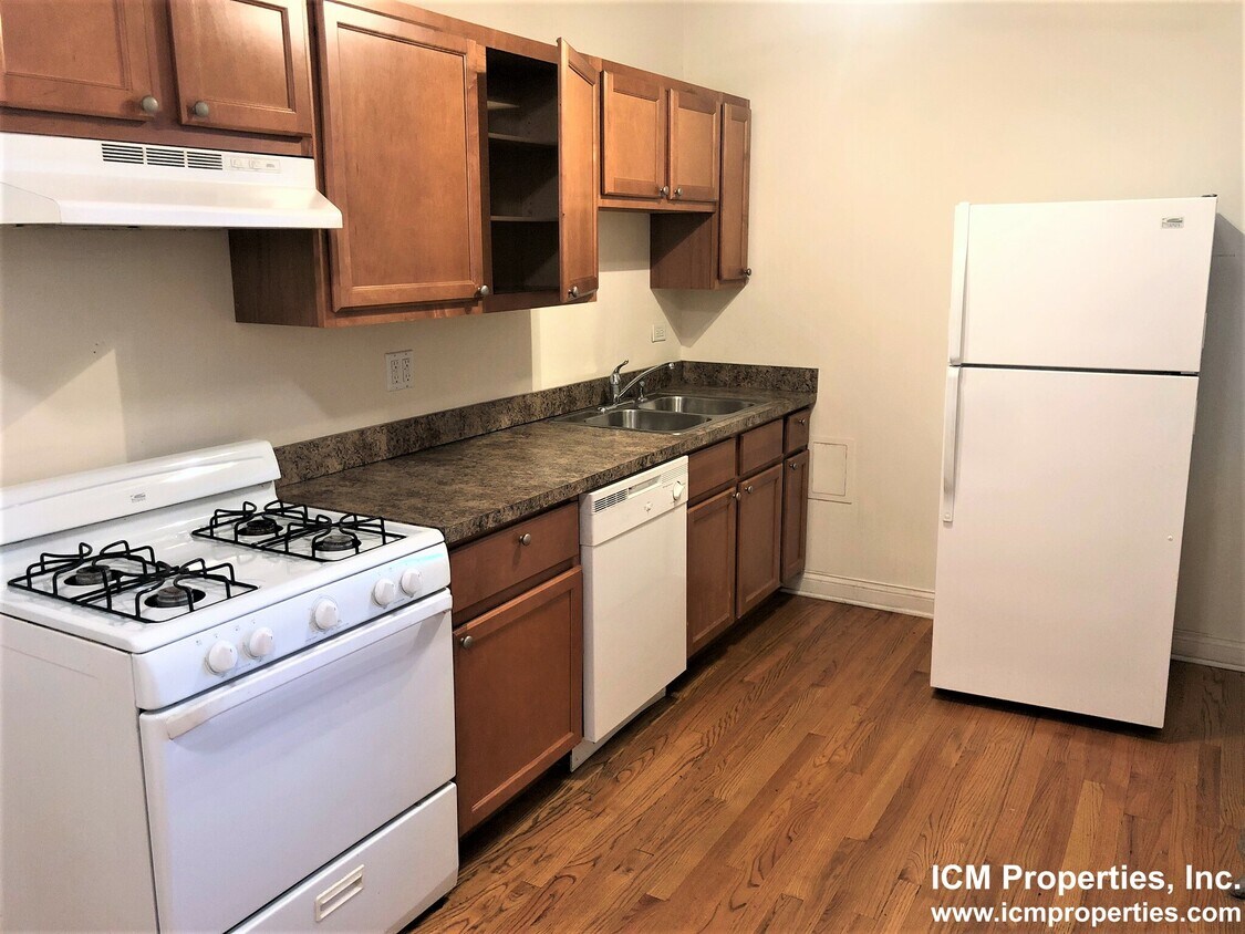Foto principal - 2255 W Argyle St
