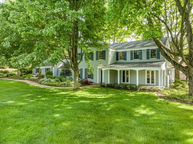 Building Photo - 11 Sunset Ln