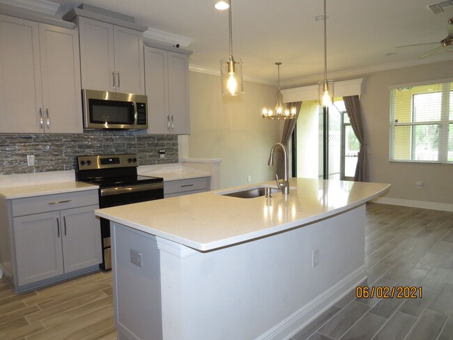 Foto del edificio - 3 bedroom 2.5 bath in Wiregrass Ranch