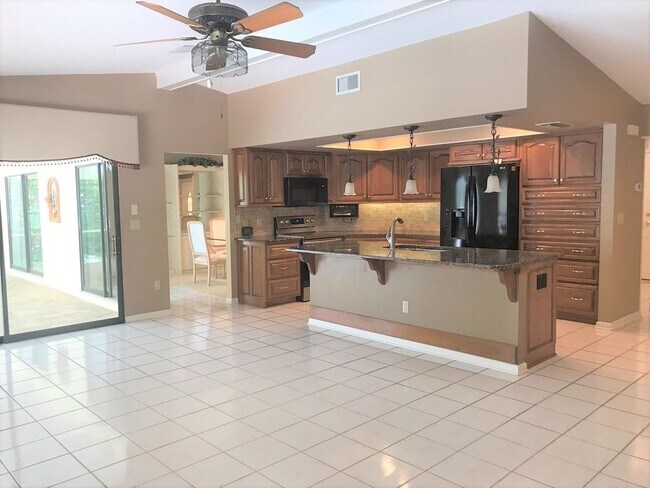 Foto del edificio - 87 Oak Village Blvd