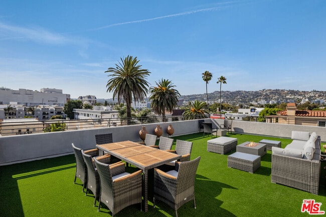 Building Photo - 118 Orlando Ave