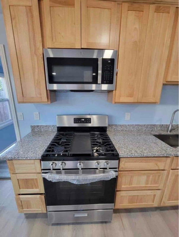 Primary Photo - 3525 McBryde Ave
