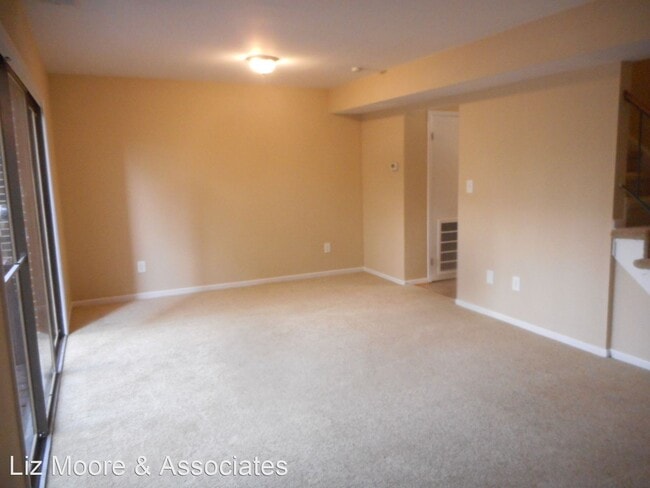Building Photo - 3 br, 2.5 bath House - 115 Windsor Pines W...