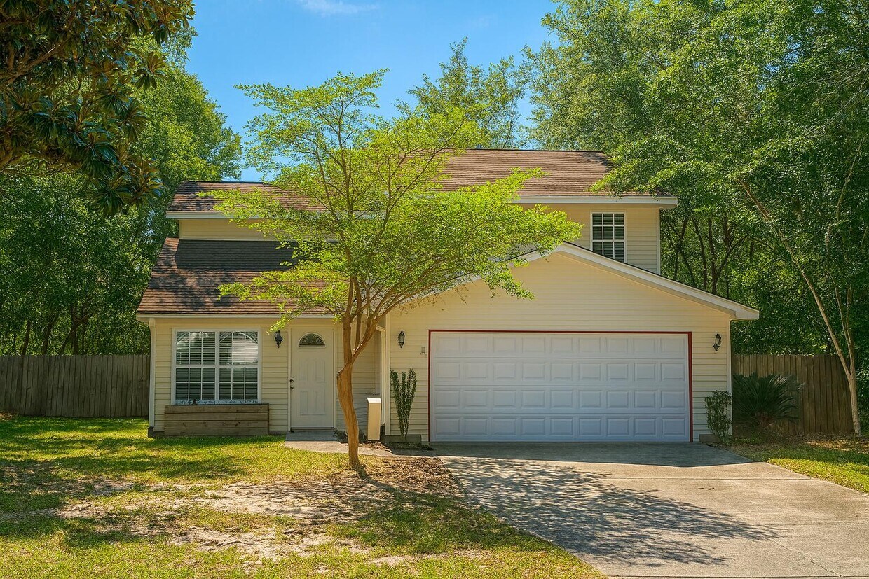 Foto principal - 70 Cypress Ln