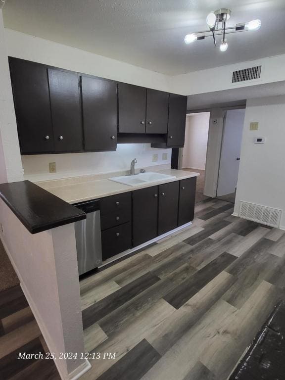 Foto del edificio - 2202 Davis Ave