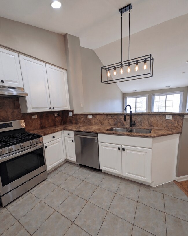 Foto del edificio - 2809 Kentshire Ct