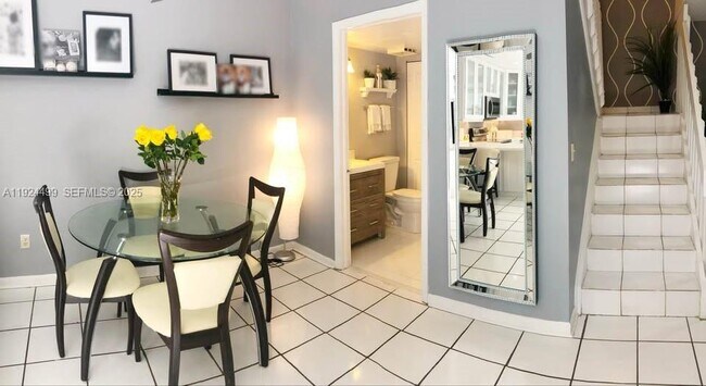 Building Photo - 13993 SW 94th Cir Ln