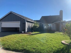 Building Photo - 714 Spyglass Dr