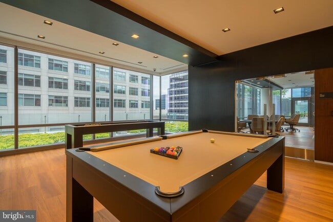 Foto del edificio - 1800 N Lynn St