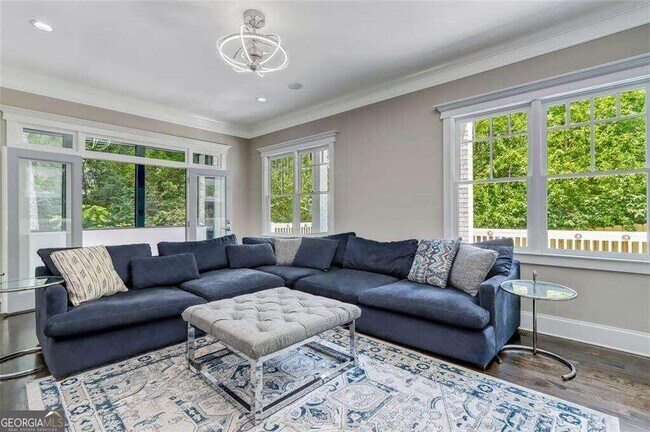 Foto del edificio - 343 Sterling St NE