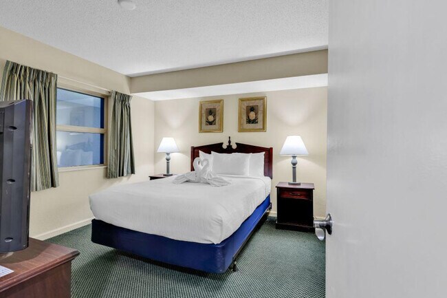 Foto del edificio - 1700 N Ocean Blvd