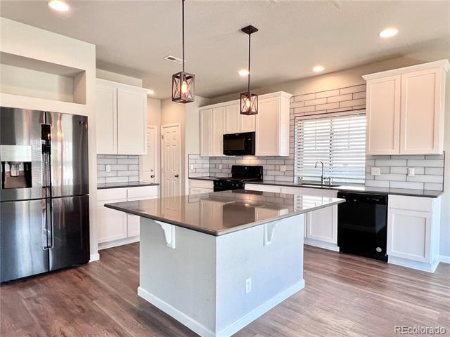 Foto del edificio - 5364 Walden Ct