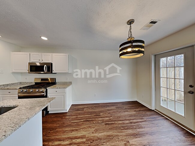 Foto del edificio - 2180 Lexington Ln